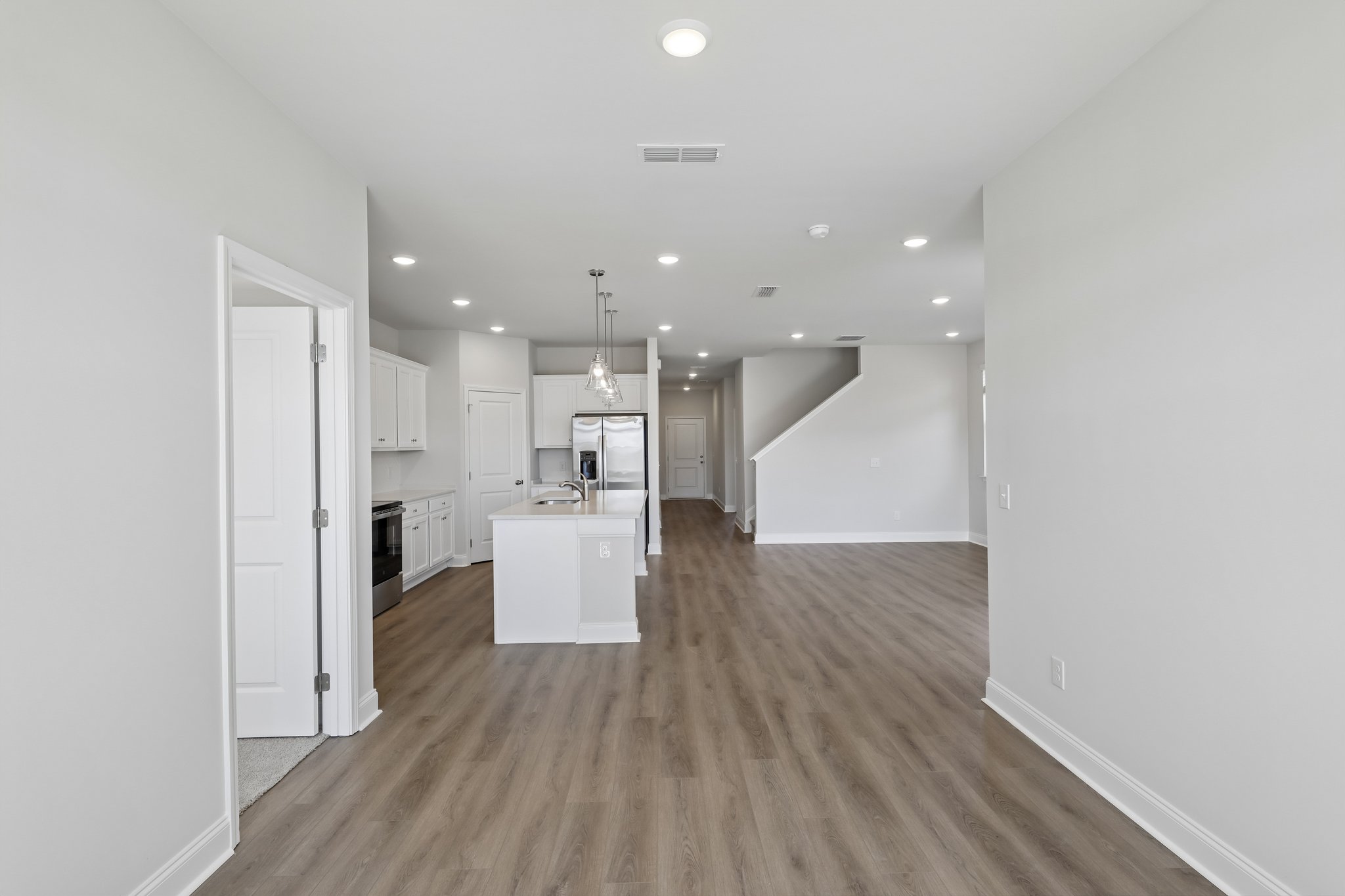 Limestone Wy Lot 44-S1505-014.jpg