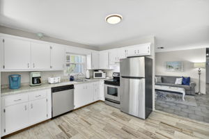 Sand Dollars - Kitchen 1 of 2