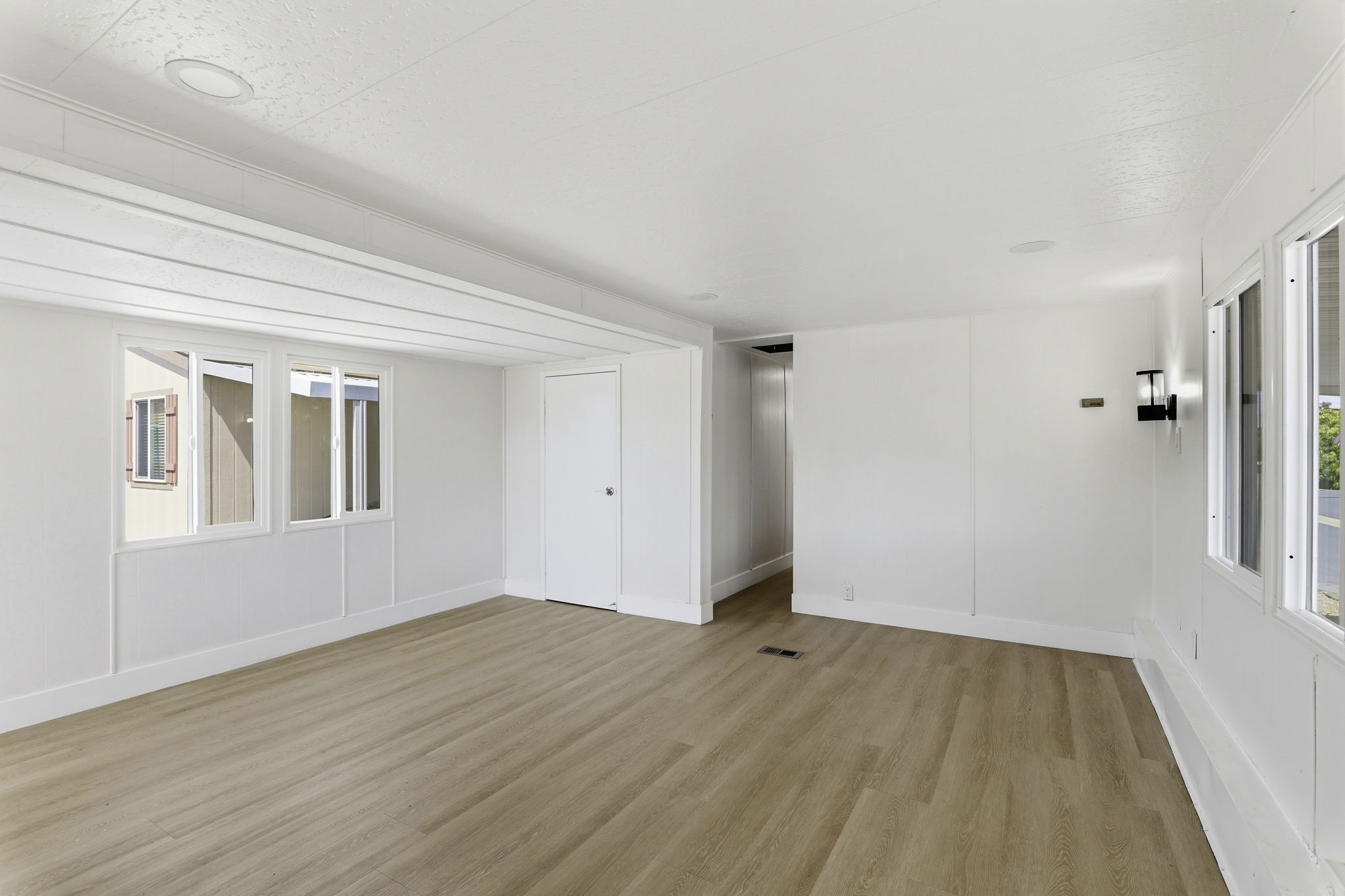 005_F8_235 S Beach Blvd