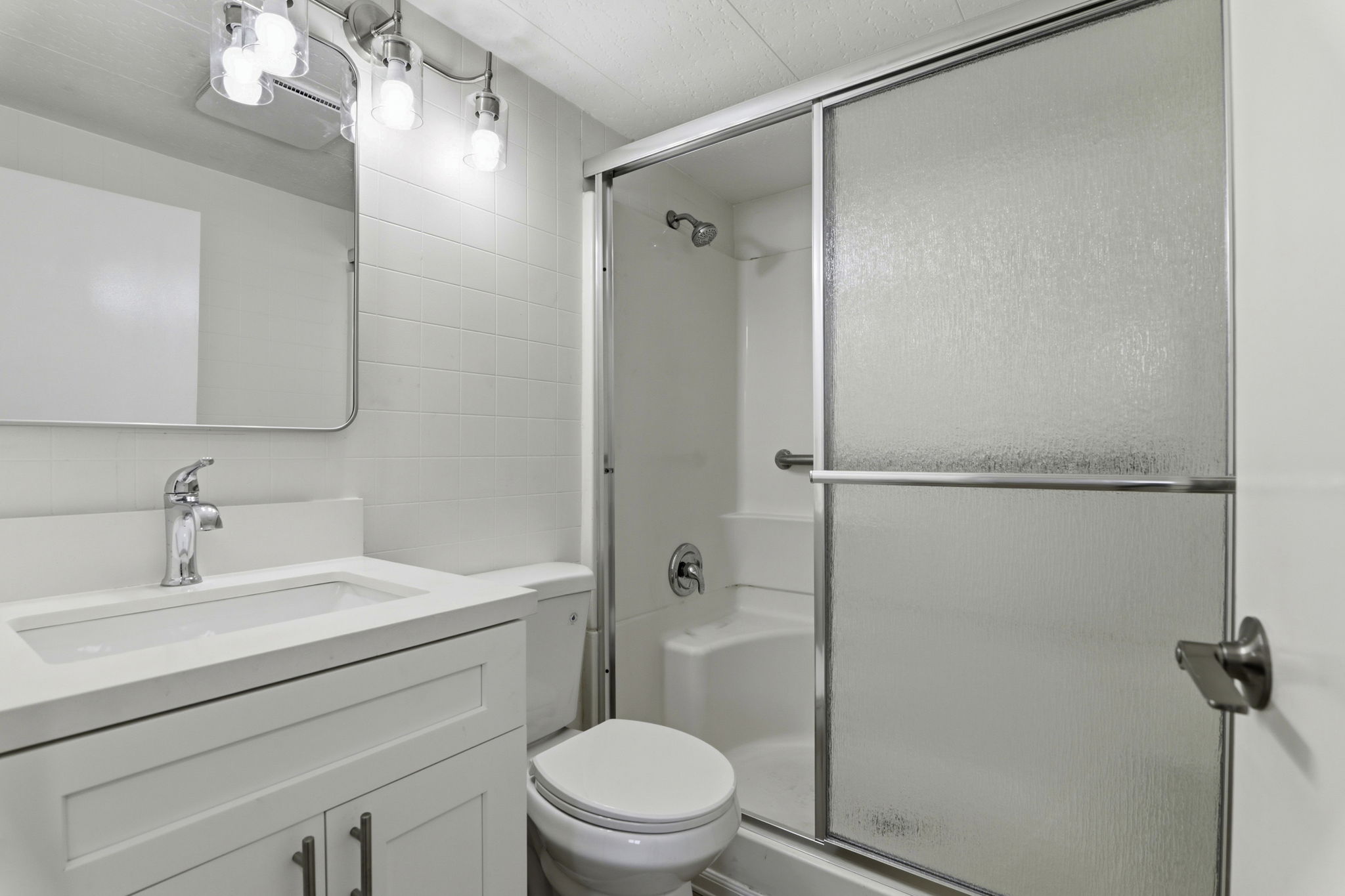 023_F8_235 S Beach Blvd