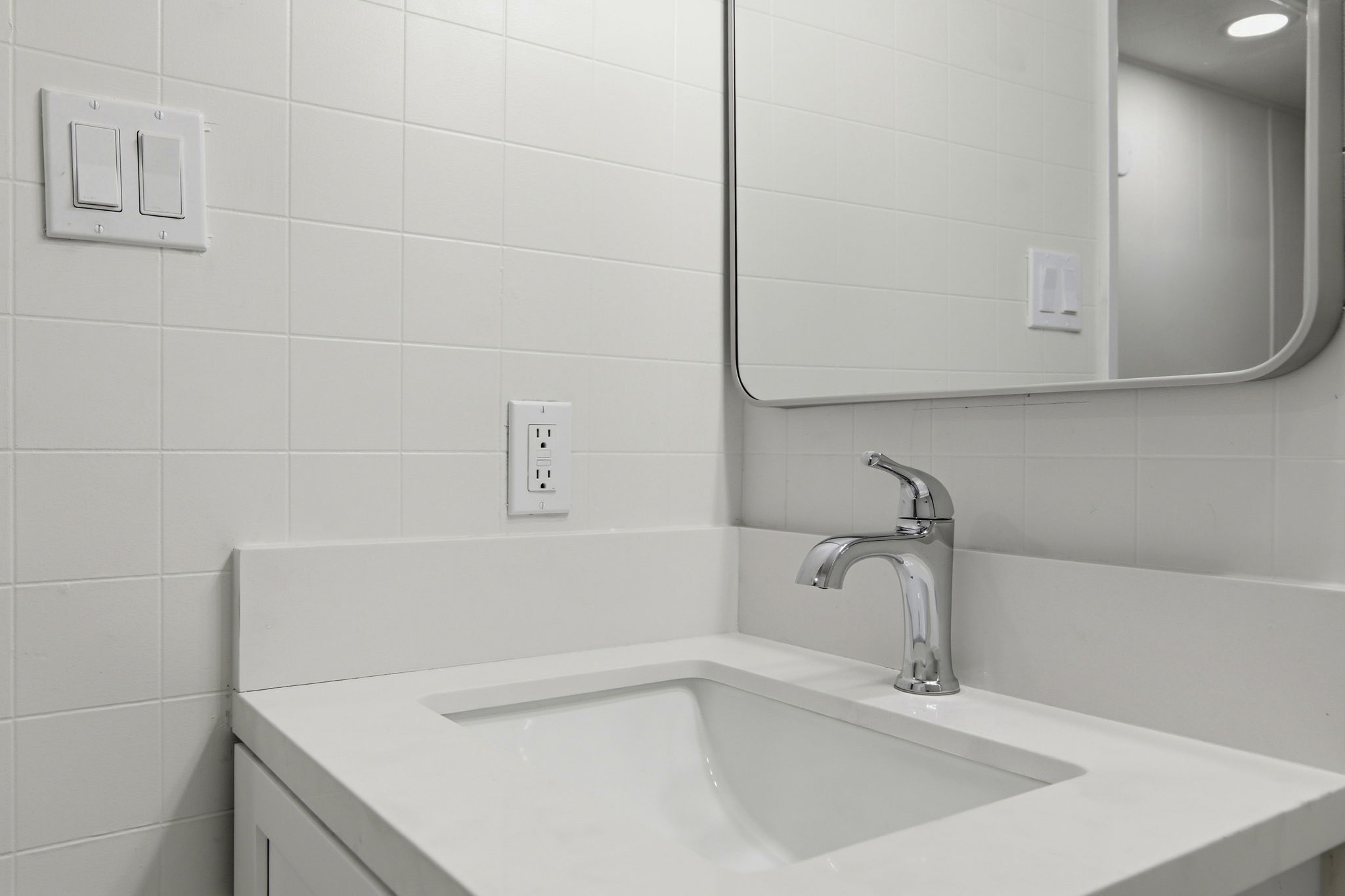 024_F8_235 S Beach Blvd