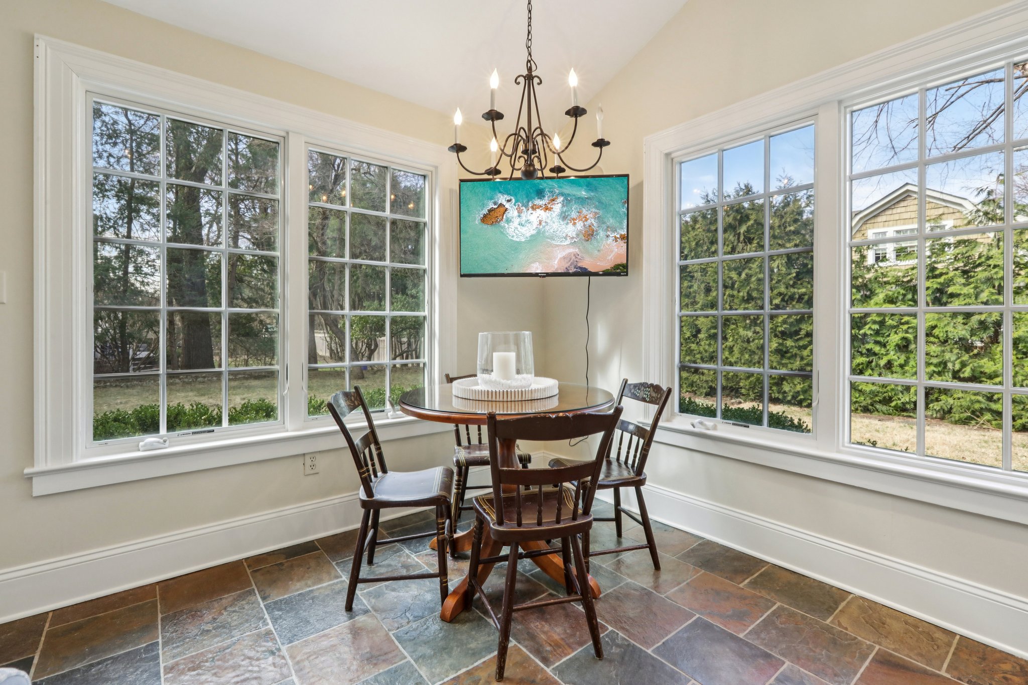 Sheridan Ave-S1203-052.jpg