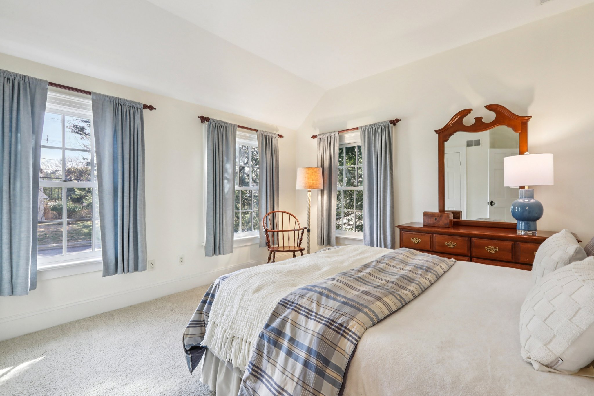 Sheridan Ave-S1203-068.jpg