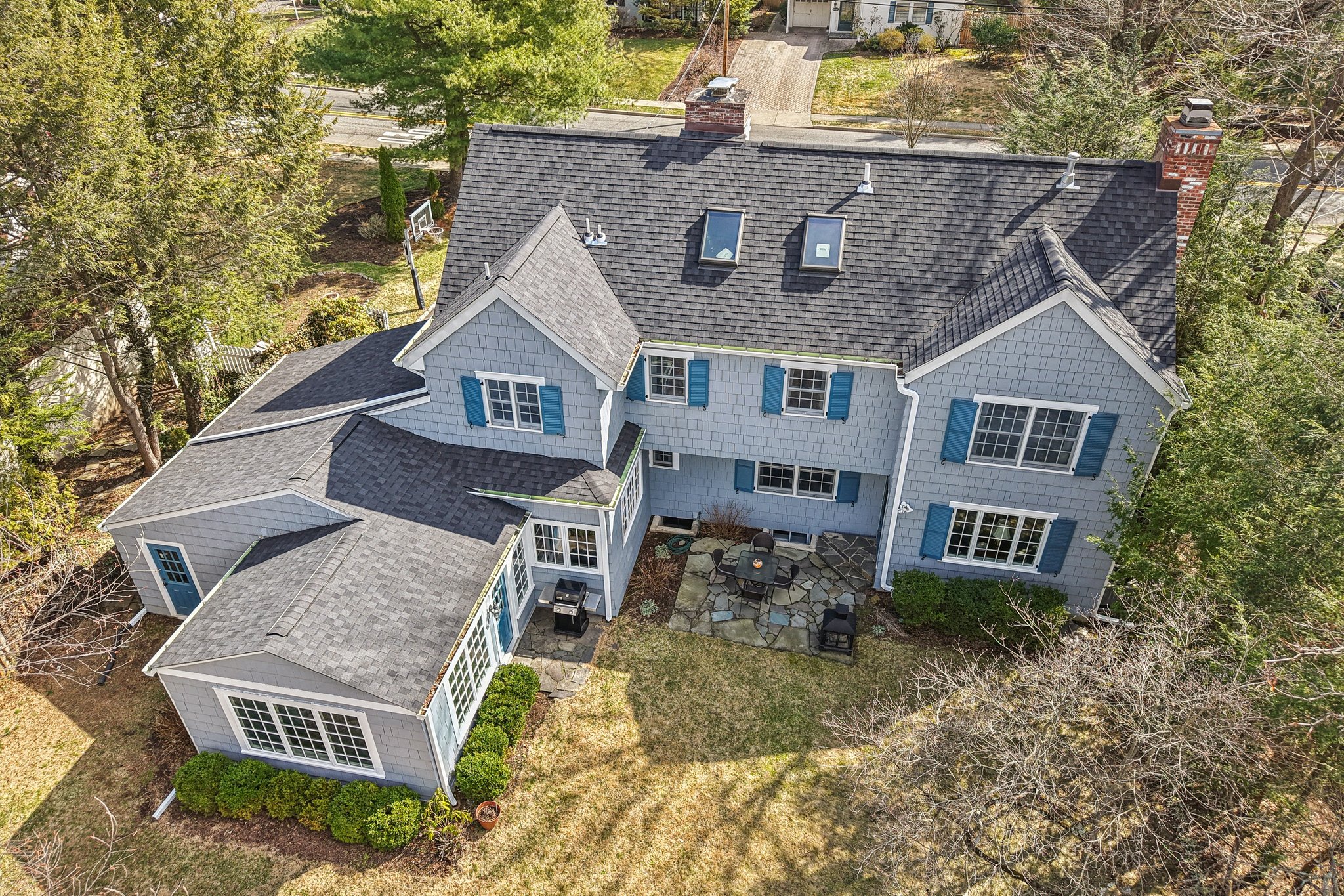 Sheridan Ave-S1203-105.jpg