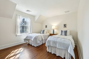 Sheridan Ave-S1203-071.jpg