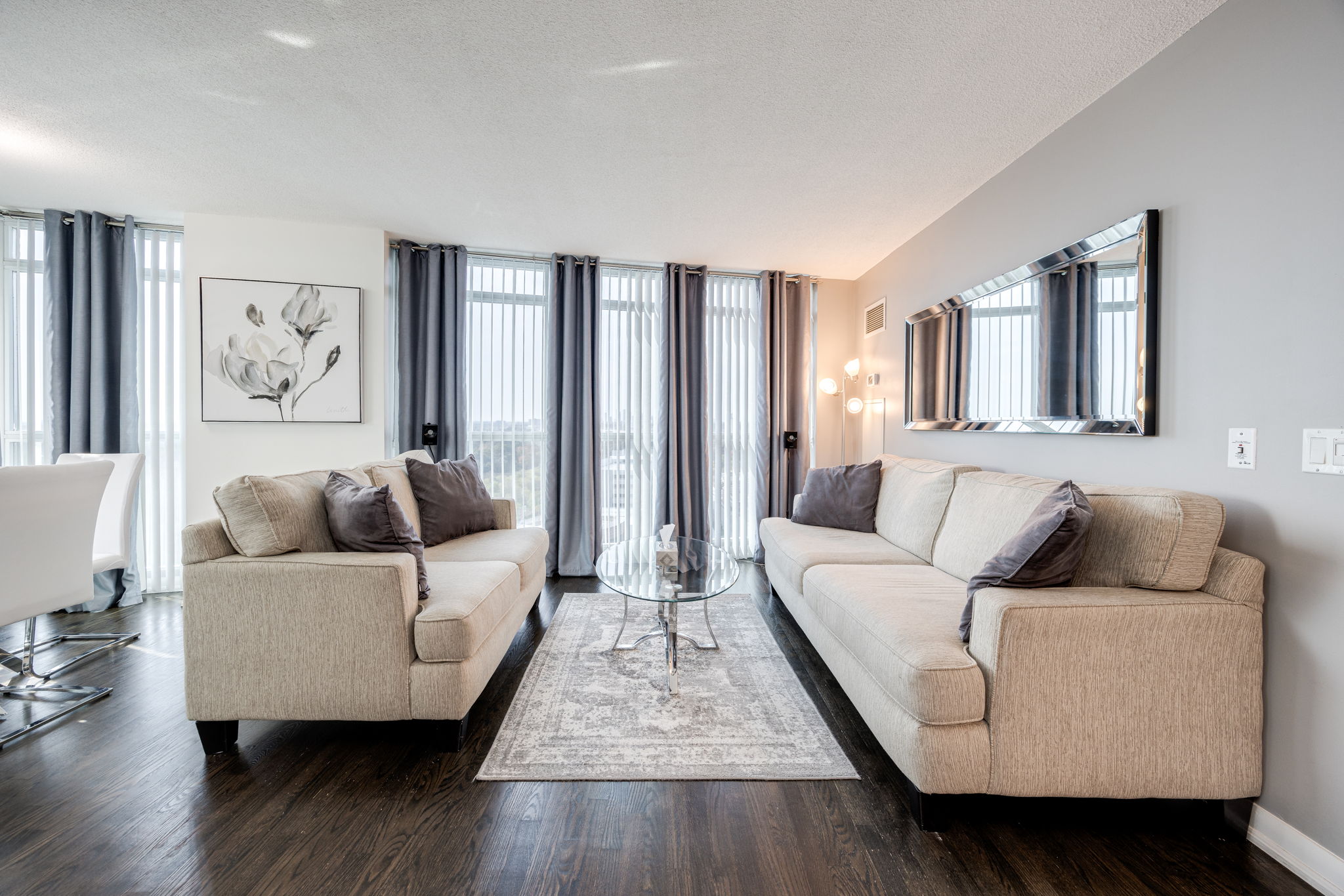 Toronto property showcase — delivered property photograph 5