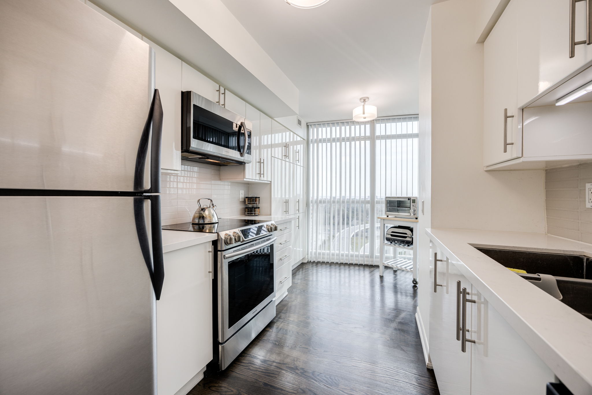 Toronto property showcase — delivered property photograph 11