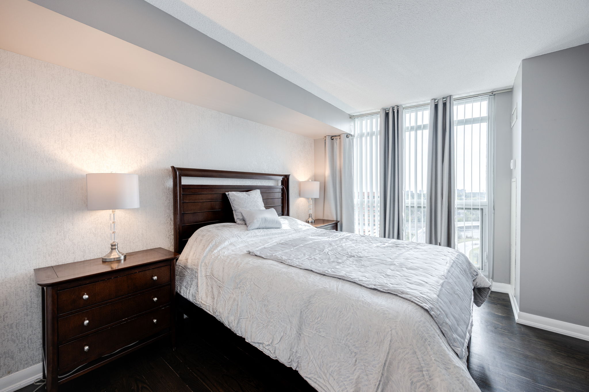 Toronto property showcase — delivered property photograph 23