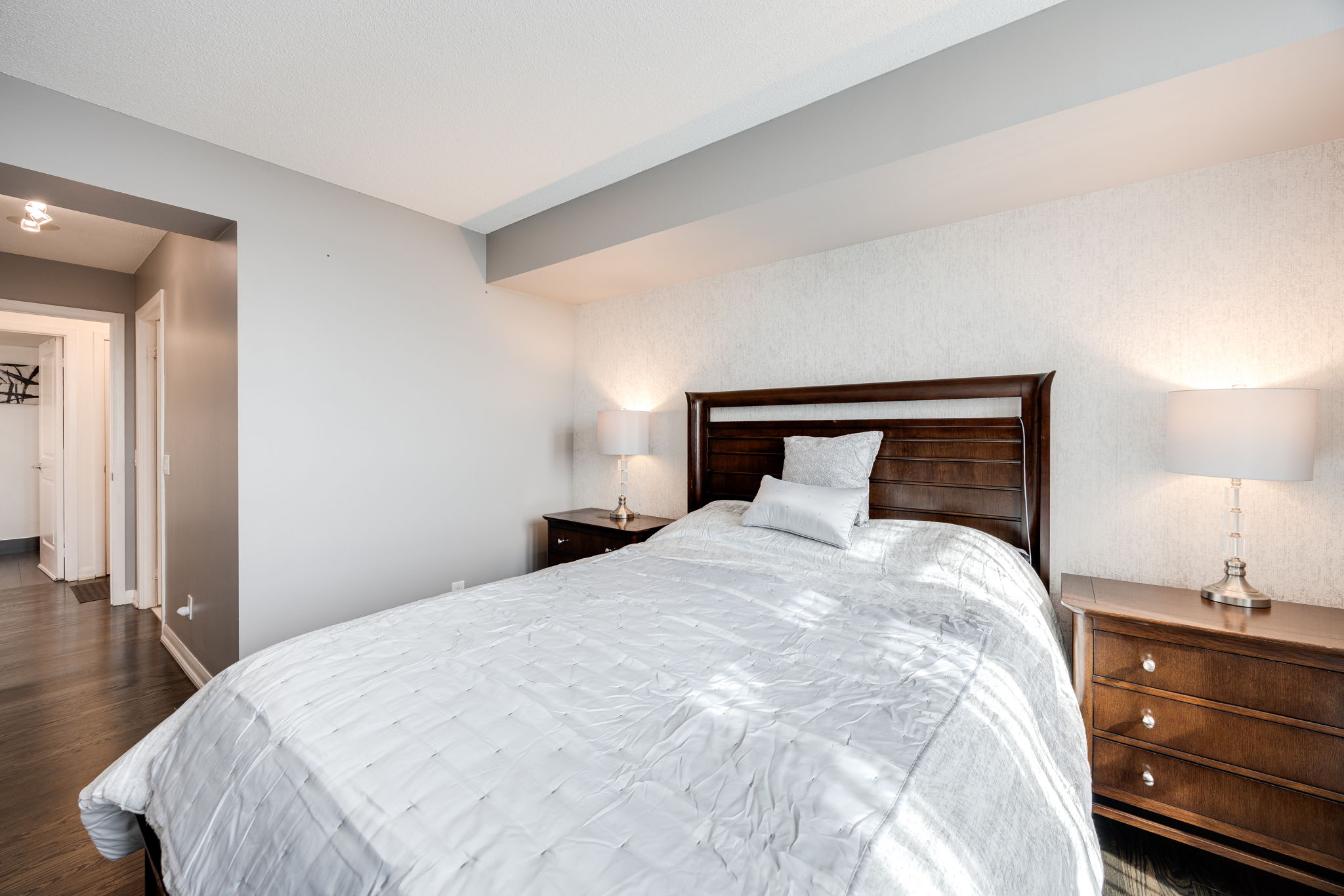Toronto property showcase — delivered property photograph 24
