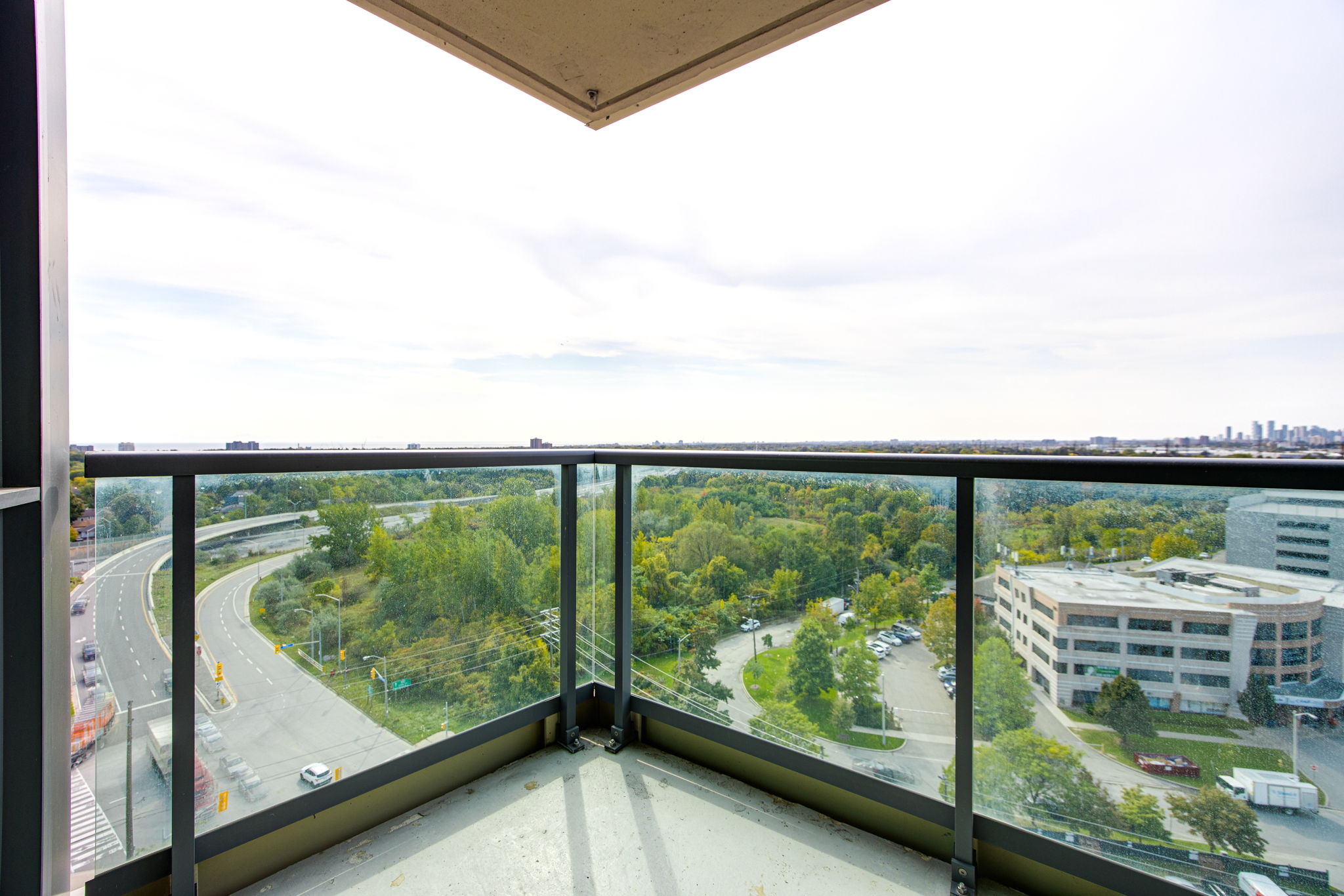 Toronto property showcase — delivered property photograph 27