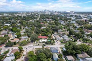 Burlington Ave N-058