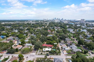 Burlington Ave N-061