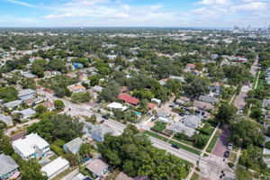 Burlington Ave N-059