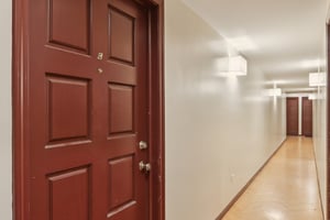 N Kedzie Blvd 1SC-S2810-002.jpg