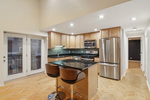 N Kedzie Blvd 1SC-S2810-005.jpg