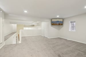 N Kedzie Blvd 1SC-S2810-015.jpg