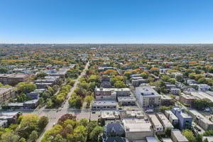 N Kedzie Blvd 1SC-S2810-032.jpg