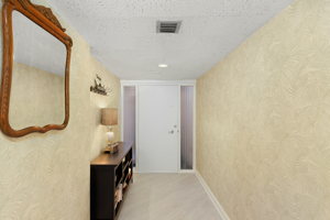 2350 W First St, Fort Myers, FL 33901, USA Photo 1