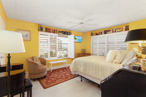 2350 W First St, Fort Myers, FL 33901, USA Photo 9