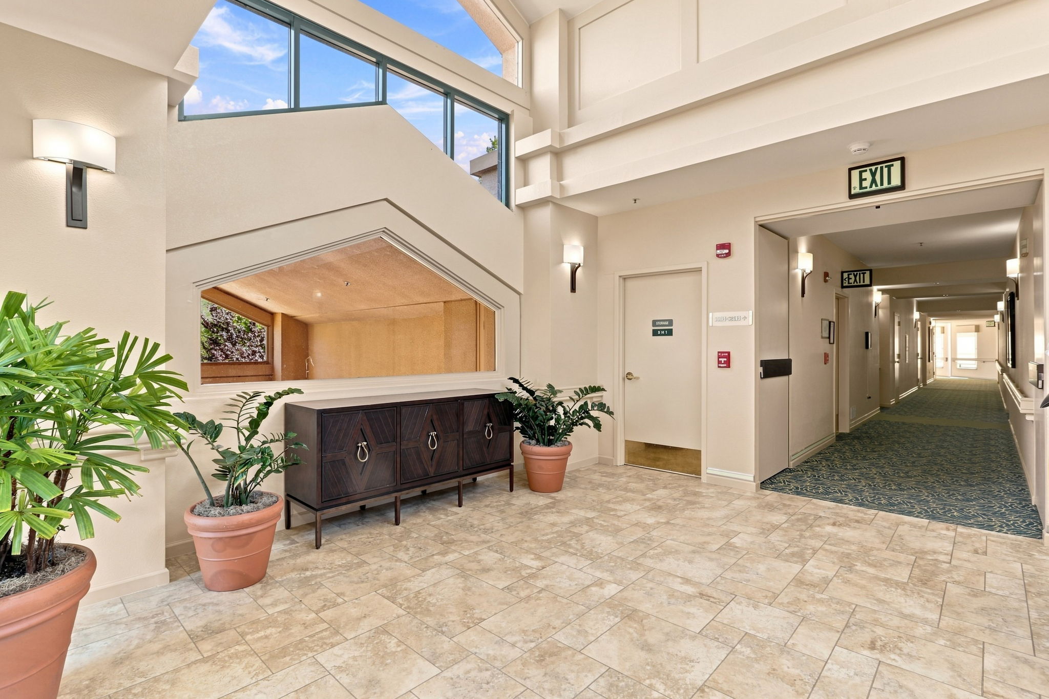 006_F8_23500 Cristo Rey Dr 504H