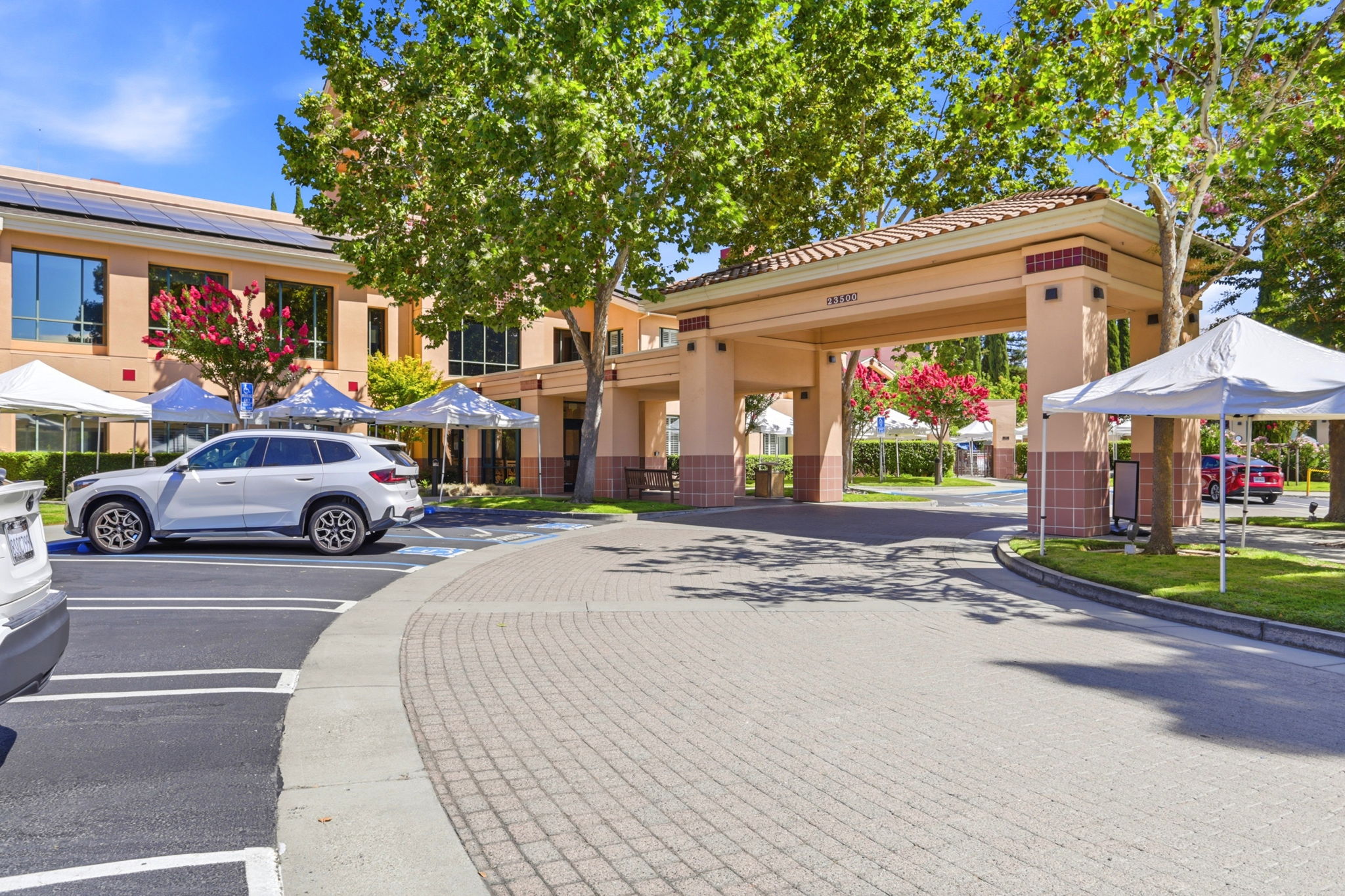 034_F8_23500 Cristo Rey Dr 504H