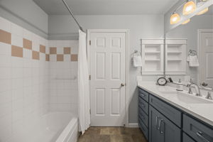  Photo 21