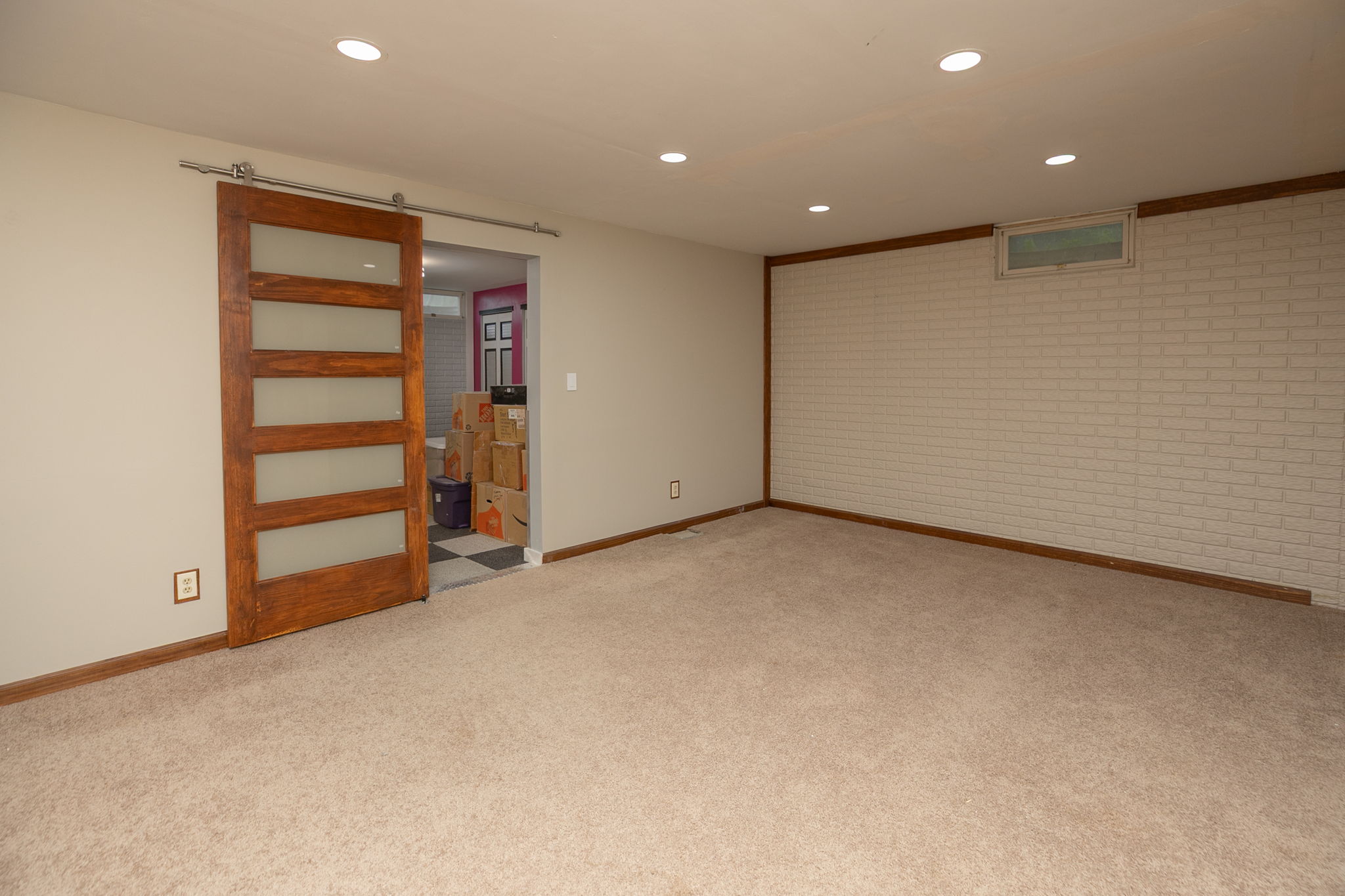 27-Family Room