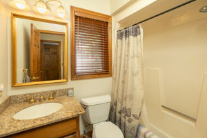 18-Bathroom