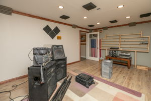 36-Exercise Room