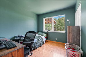  Photo 40
