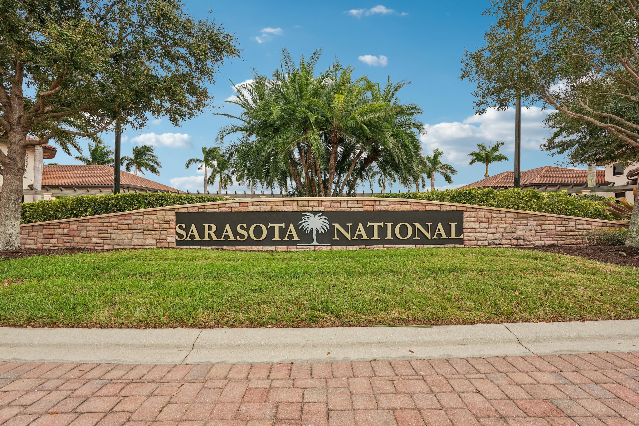 Copperleaf Dr-2701-901.jpg