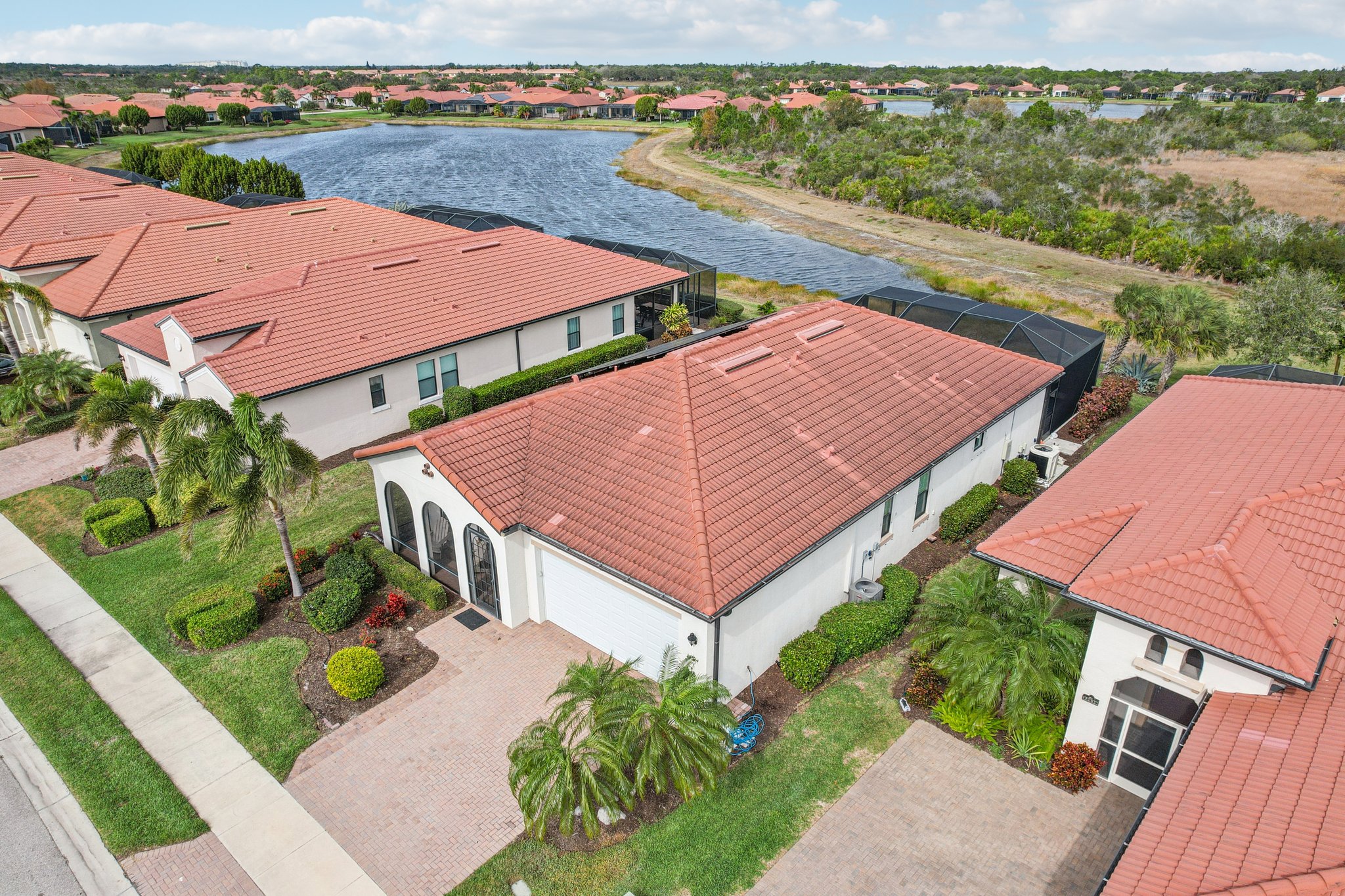 Copperleaf Dr-S2701-050r.jpg