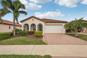 Copperleaf Dr-S2701-001r.jpg