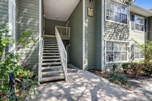 Front Entry Detail