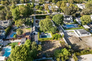  Photo 112
