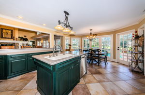 Kitchen11