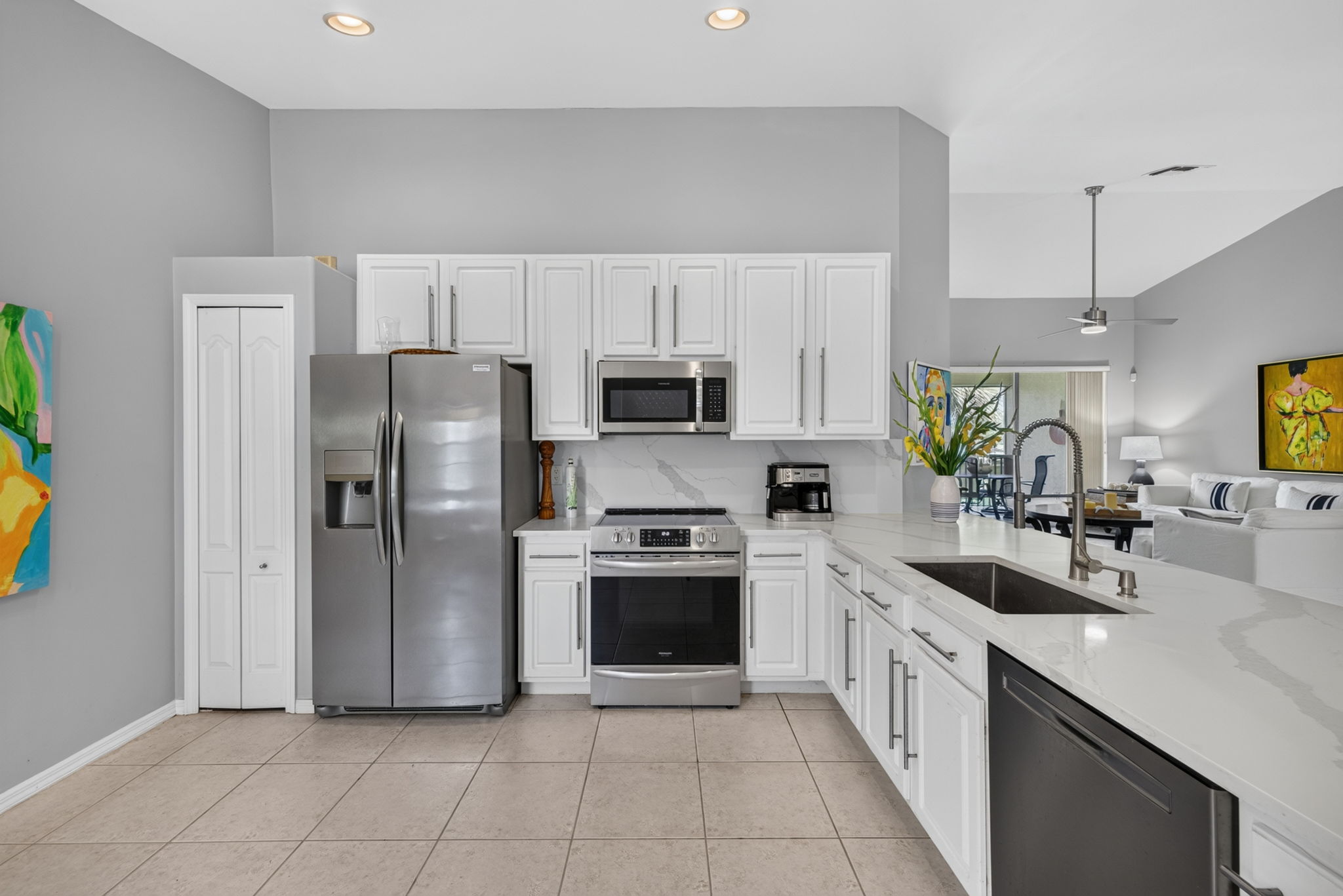 Kitchen 1 of 4