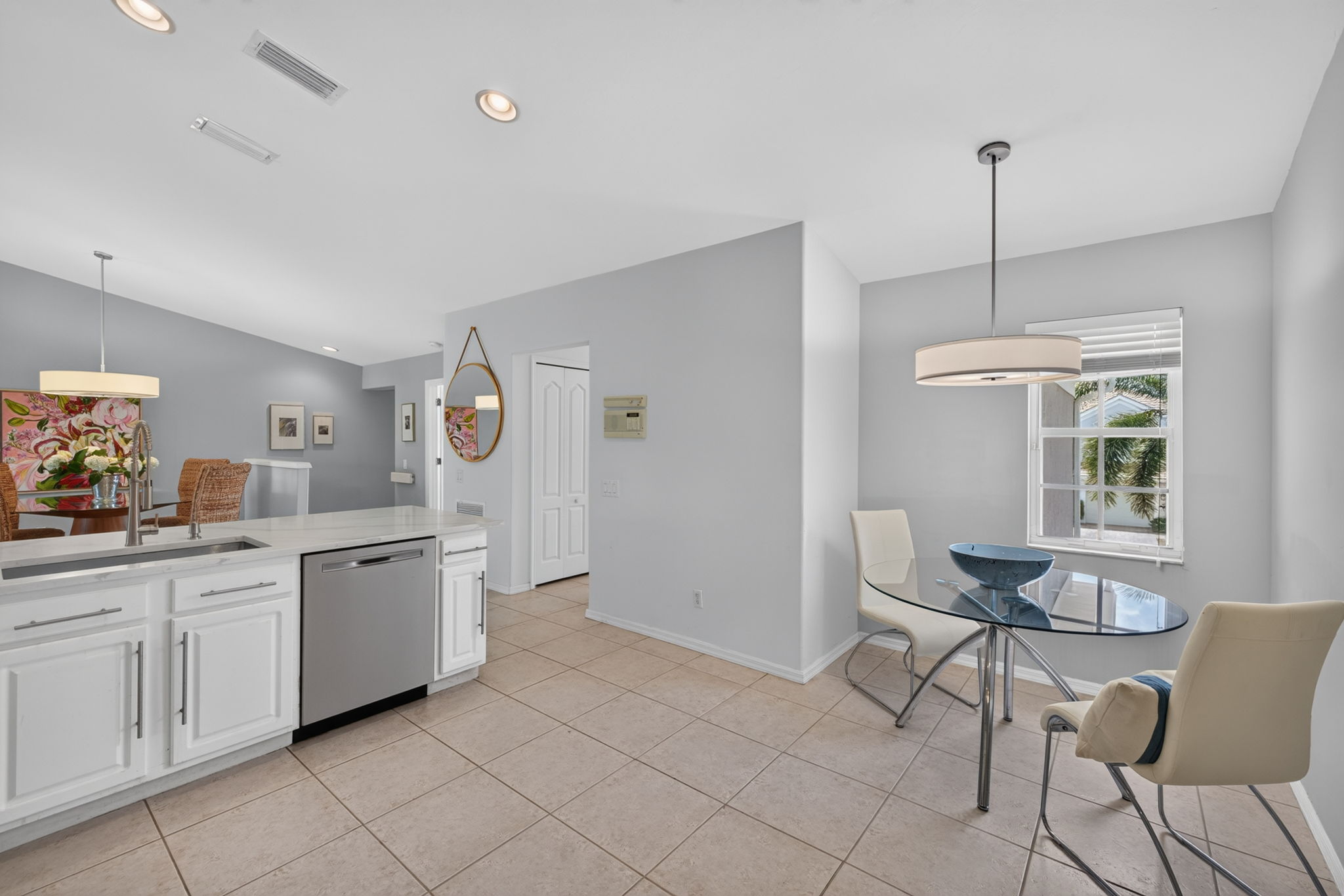 Kitchen 4 of 4