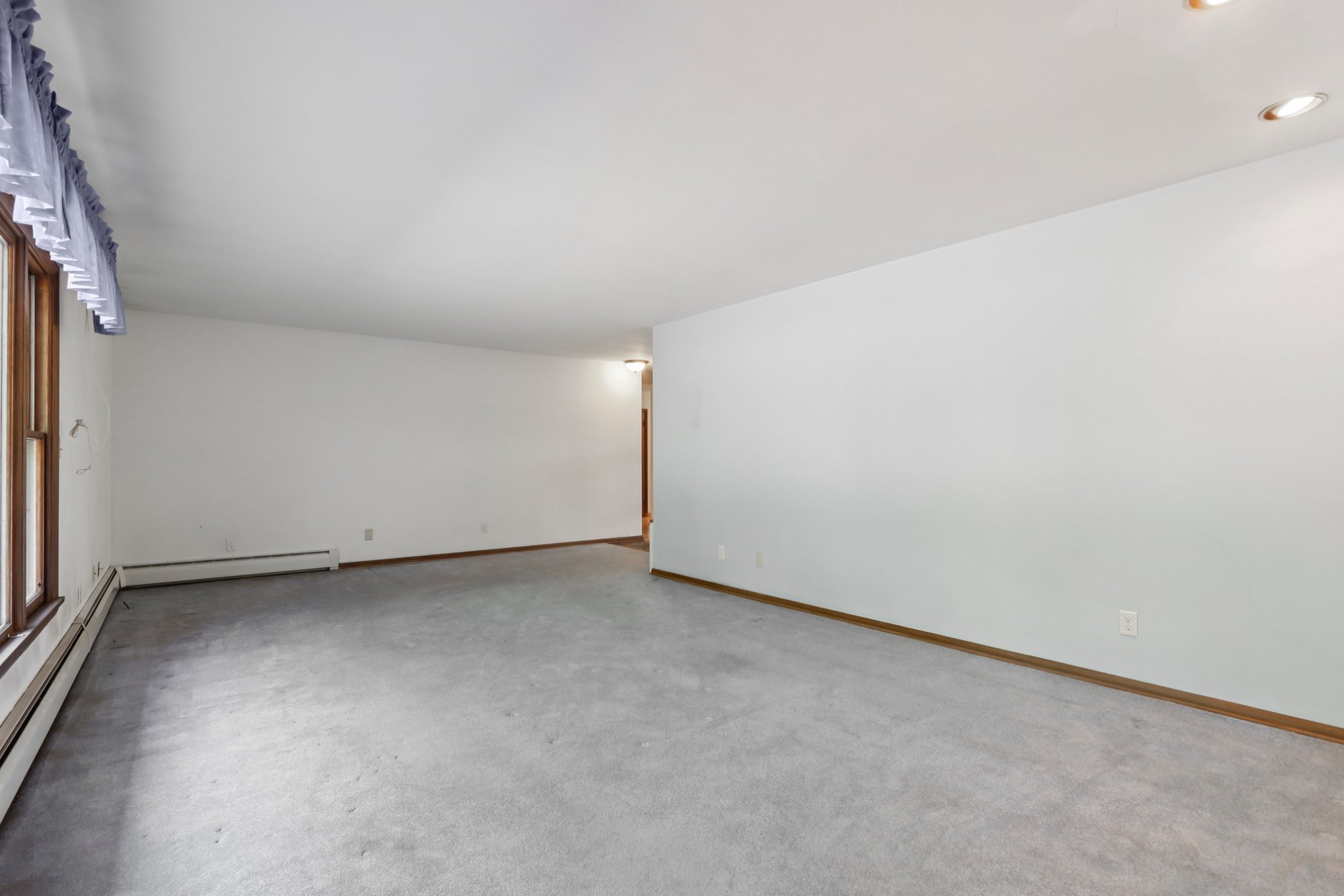 N 147th St-S1107-012.jpg