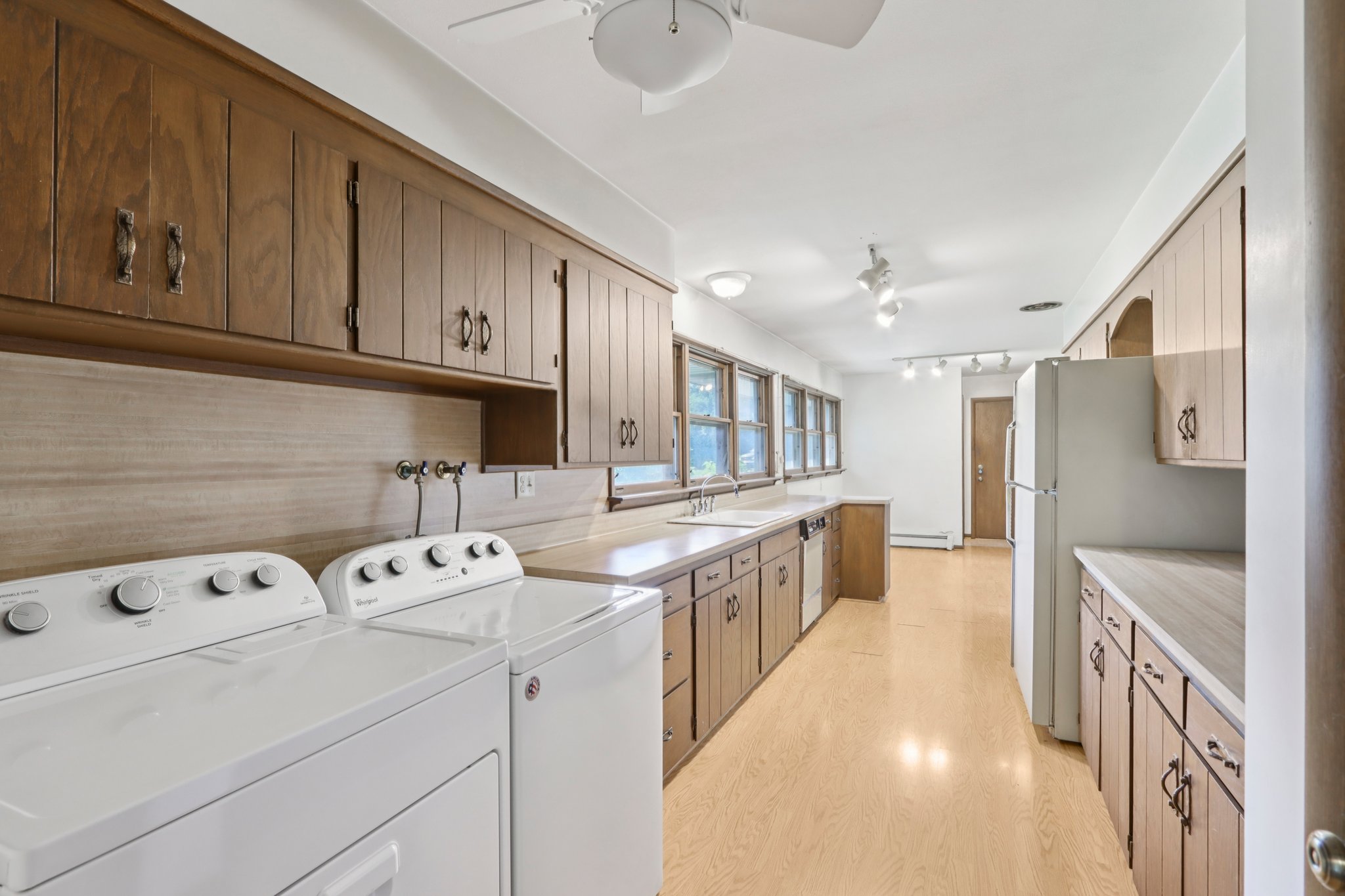 N 147th St-S1107-023.jpg