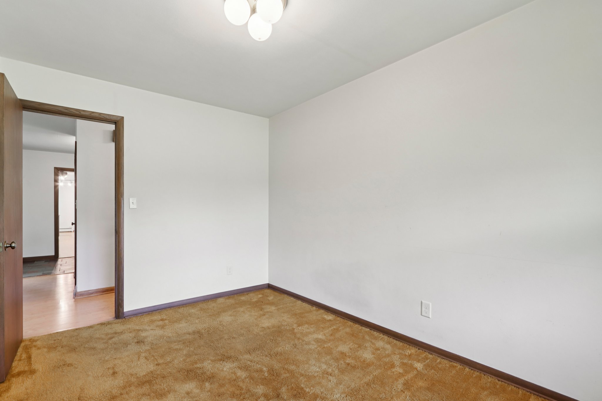 N 147th St-S1107-038.jpg