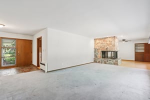 N 147th St-S1107-011.jpg