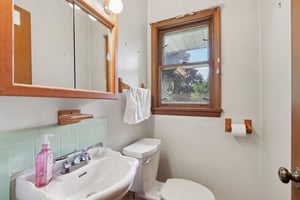 N 147th St-S1107-024.jpg