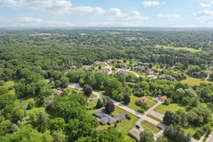 N 147th St-S1107-074.jpg