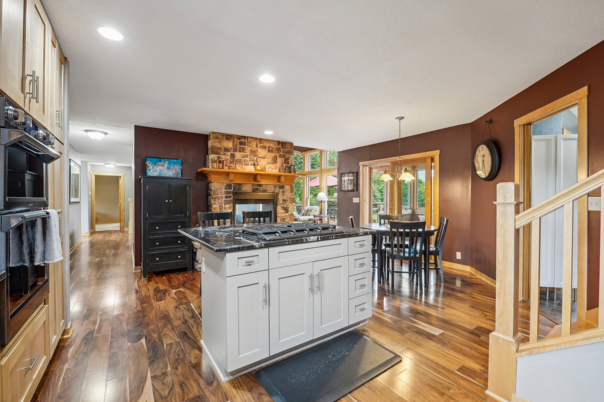 Periwinkle Ave N-019.jpg
