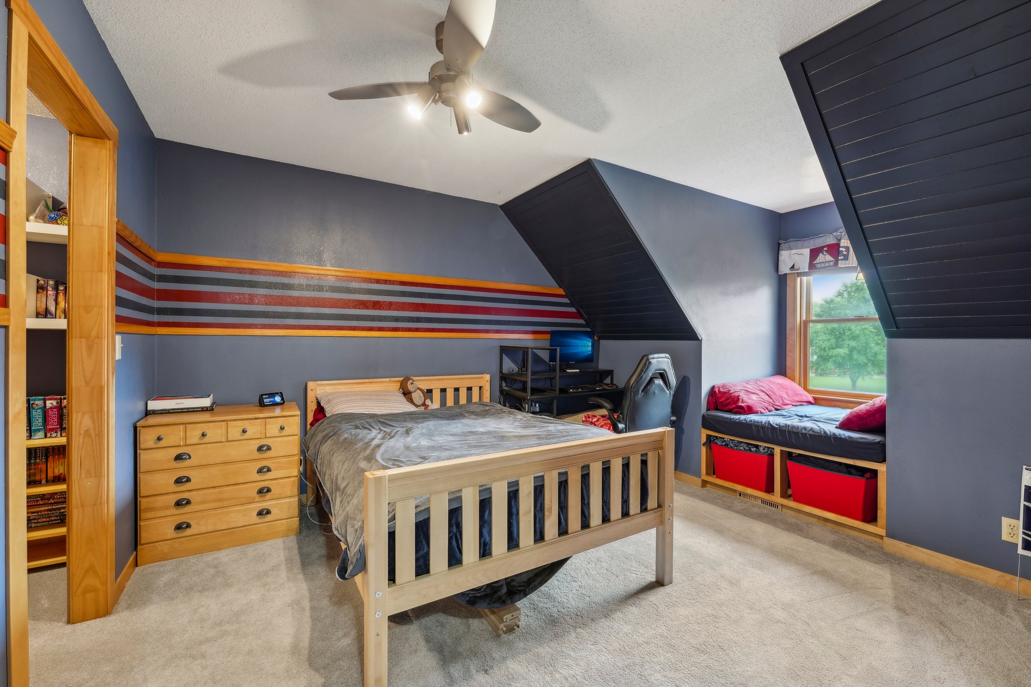 Periwinkle Ave N-059.jpg