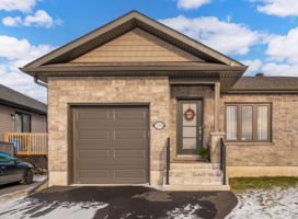 2355 Watson Cres, Cornwall, ON K6H, Canada Photo 3