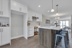 2355 Watson Cres, Cornwall, ON K6H, Canada Photo 19