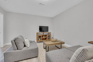 2355 Watson Cres, Cornwall, ON K6H, Canada Photo 30