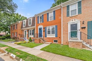 2356 Horseferry Ct, Reston, VA 20191, USA Photo 7